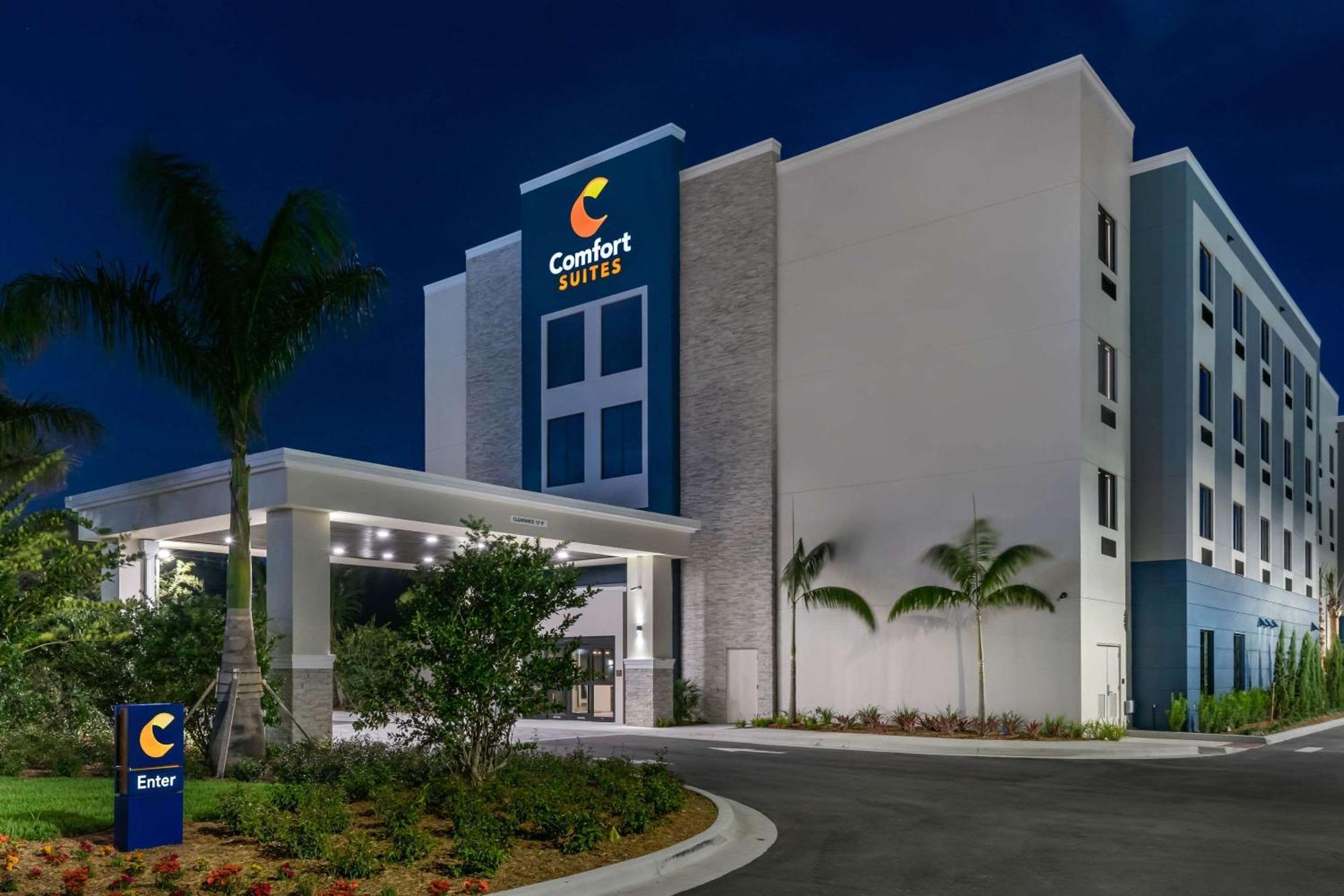 คอมฟอร์ต สวีท สจ็วต-ฮัตชินสัน ไอส์แลนด์ Hotel สจ๊วต ภายนอก รูปภาพ