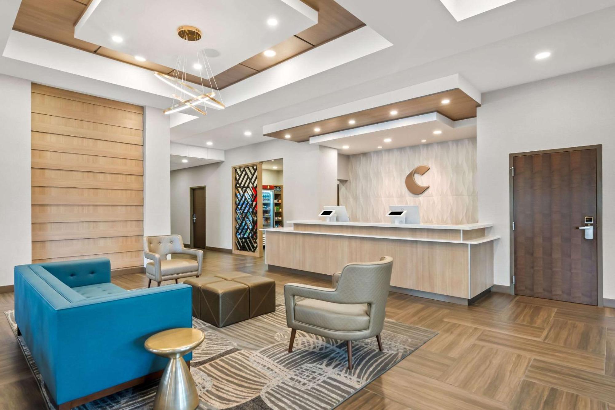คอมฟอร์ต สวีท สจ็วต-ฮัตชินสัน ไอส์แลนด์ Hotel สจ๊วต ภายนอก รูปภาพ